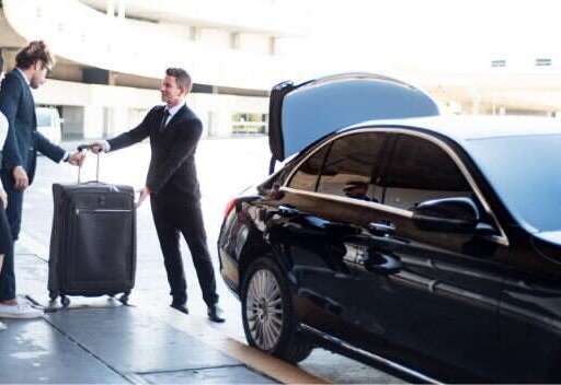 Arriving in Style: VIP Airport Pickup Services in New Orleans